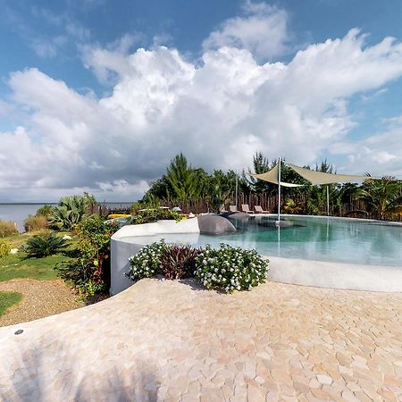 Dolphin @ Swan Villas Maya Beach Εξωτερικό φωτογραφία